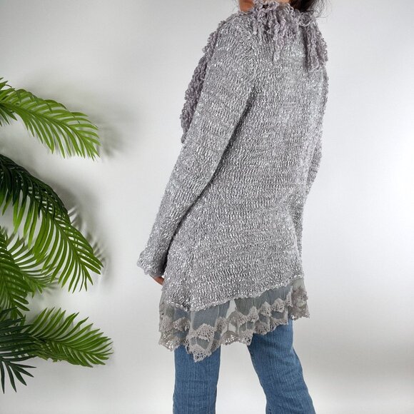 Vintage Gray Wool Cottagecore Shabby Chic Whimsigoth Knit Sweater Cardigan / M - Picture 2 of 8